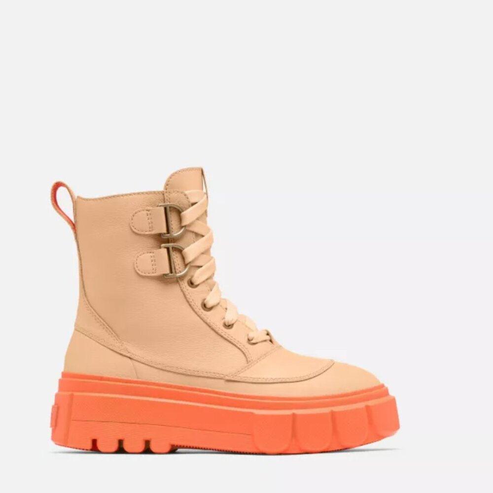 Sorel Caribou X Lace Up Boots Lug NEW Size 9.5